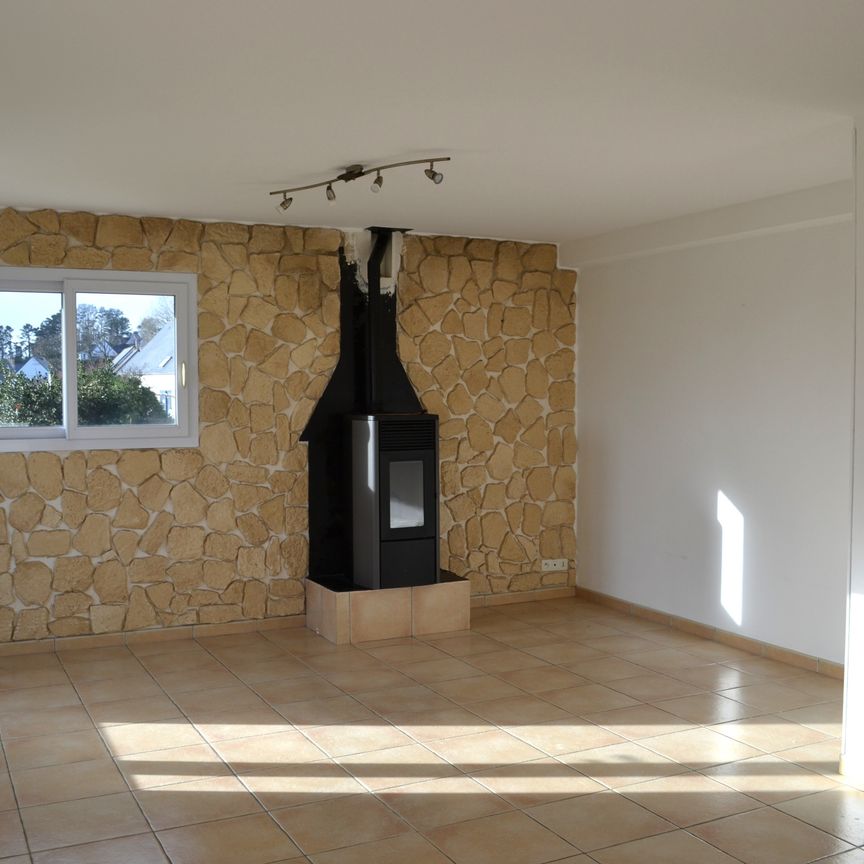 Location Maison 6 pièces 109m² CROZON 29160 - Photo 1