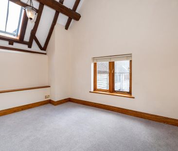 3 bedroom barn conversion to rent - Photo 6