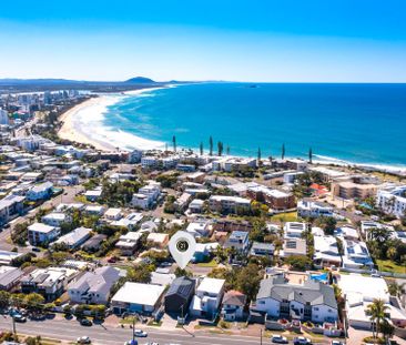 Luxurious Top Floor Unit with Terrace, Ocean Views. Water and Elect... - Photo 3