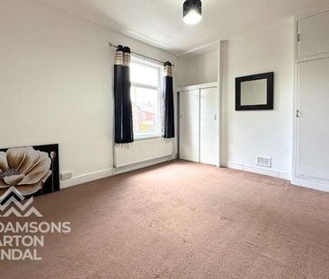 2 bedroom end of terrace house to rent - Photo 3