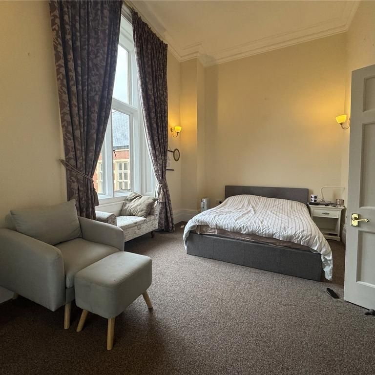 3 bedroom apartment to rent - Photo 1