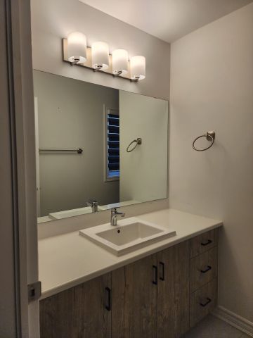 For Lease - 270 Turnbuckle Crescent, Barrhaven, Ontario - Photo 5