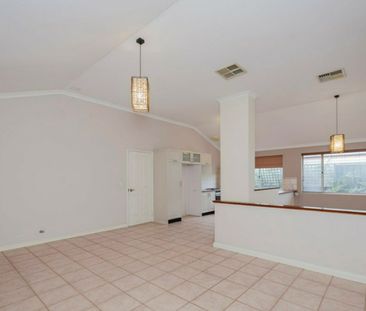 SPACIOUS FAMILY LIVING WITH MULTIPLE LIVING AREAS - Photo 2