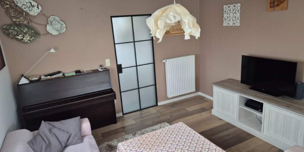 Woning te huur in Messelbroek voor € 1.395 met 3 slaapkamers - Photo 1