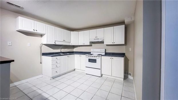 For Lease - 132 Udvari Crescent Unit# 1, Kitchener, Ontario - Photo 1