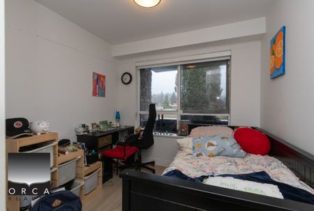 209-1519 Crown Street, North Vancouver - Photo 2