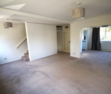 4 bedroom terraced house to rent - Photo 3