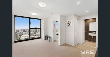 Furnished city view apartment with resort-style amenities - Photo 5