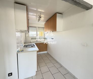 Location Appartement 4 pièces 69m² JOEUF 54240 - Photo 4