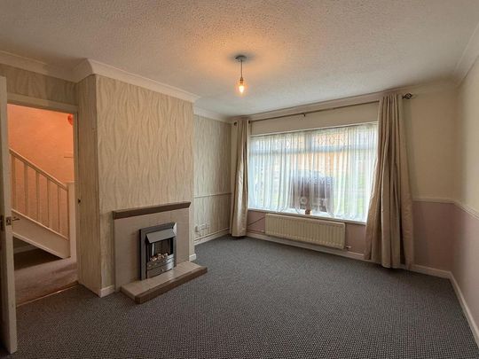 3 bedroom end of terrace house to rent - Photo 1