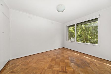 3/343 Doncaster Road, Balwyn North VIC 3104 - Photo 4