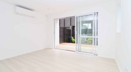 Stylish 3-Bedroom Home Grey Lynn - Photo 4