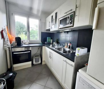 Location Appartement 2 pièces 44m² ST CYR SUR LOIRE 37540 - Photo 5