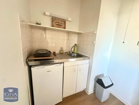 Location Appartement 1 pièce 24m² ANGERS 49100 - Photo 4