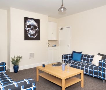 20 Burchett Grove, Woodhouse, Leeds, LS6 2JA - Photo 4