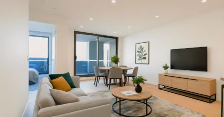 348-354 Hawthorn Road, Melbourne - Photo 2