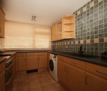 2 Plas Y Coed, Lake Road East, Roath Park, Cardiff CF23 5PA - Photo 5