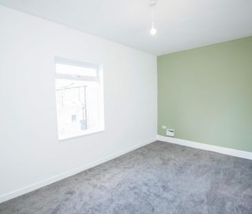 2 bed House - Terraced for Rent - Photo 4
