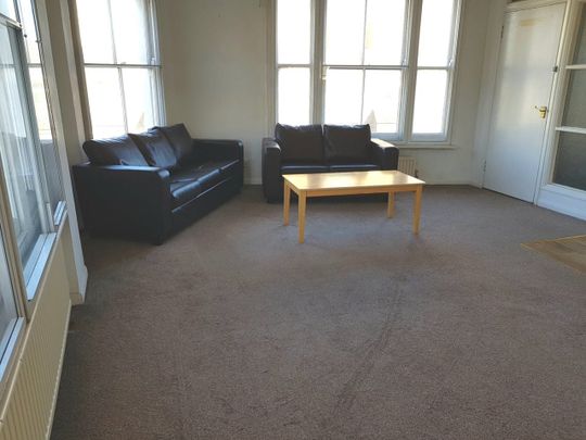 1 Bed Flat, Chippenham Road, W9 - Photo 1