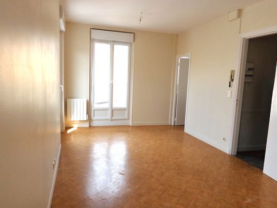 Appartement RUE DE FISMES - Photo 1