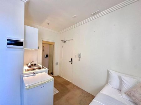 Modern Furnished Studio Units in Potts Point Move In Today! - Photo 4