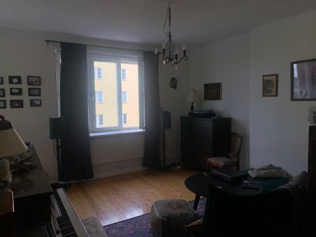 Love Almqvists väg, Stockholm - Photo 2