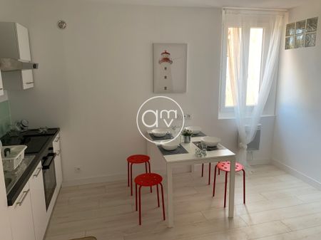 Location Appartement 2 pièces 35m² TOULON 83200 - Photo 2