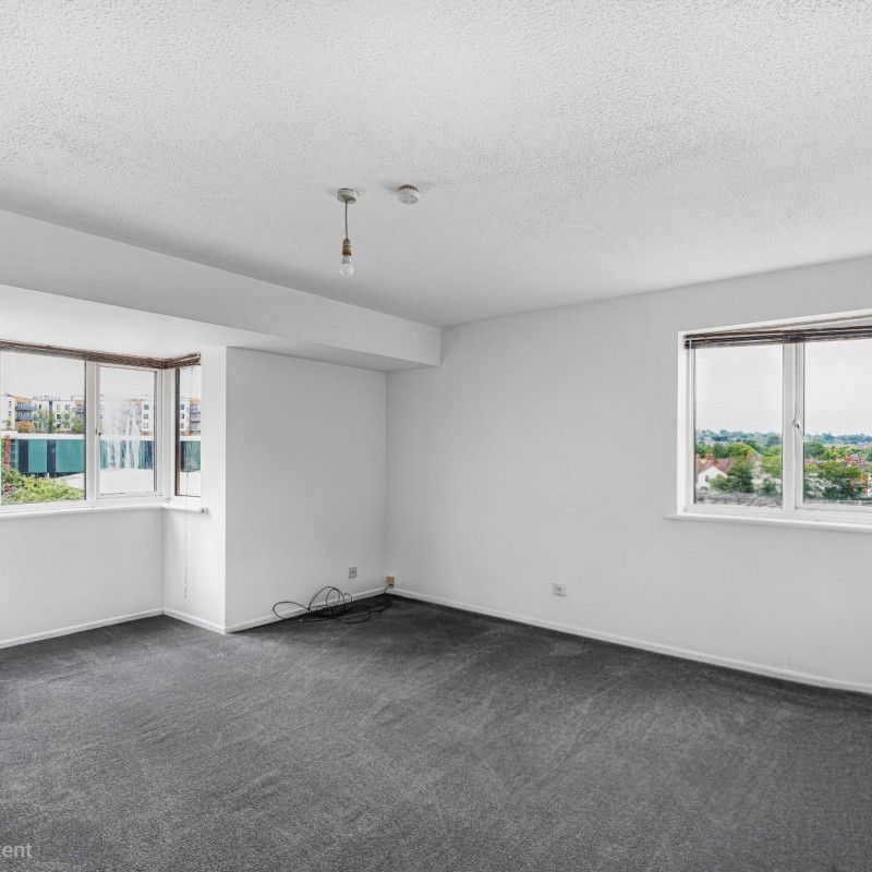 Maybury Court, HA1, Greater London - Photo 1