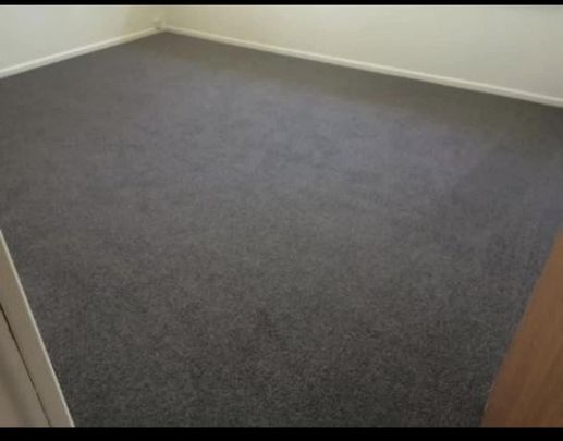 No bond.3 Bedroom - dogs ok 0 - Photo 1