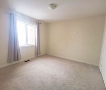 For Lease - 516 Threshing Mill Boulevard, Oakville, Ontario - Photo 4