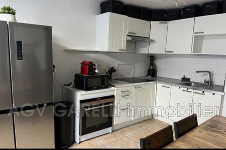 Location Appartement 2 pièces 45m² HYERES 83400 - Photo 4
