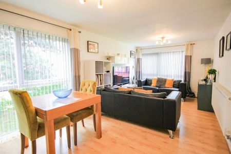 Tewit Well Court, Harrogate, North Yorkshire, HG2 8AW - Photo 4