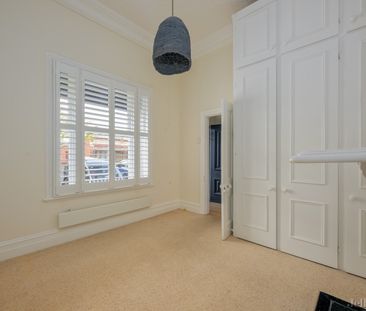 17 Davis Street, Carlton North - Photo 5
