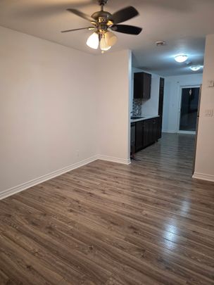 For Lease - 175 Peel Street Unit# Main, Barrie, Ontario - Photo 1