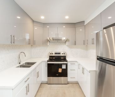 For Lease - 5 Hill Heights Road Unit# 105, Toronto, Ontario - Photo 2