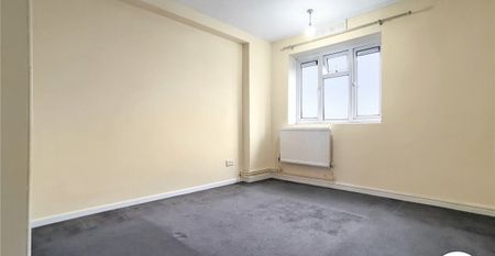 2 bedroom property to rent - Photo 2