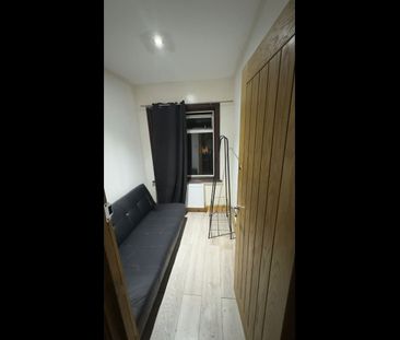 Room in a Shared House, Wyvenhoe Road, HA2 - Photo 6