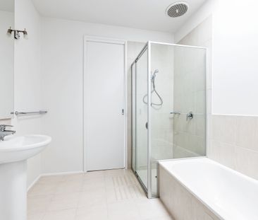 1A Snowdon Avenue CAULFIELD - Photo 6