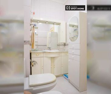 Room in a shared 3-bedroom apartment for rent in Loures, bills incl... - Photo 2