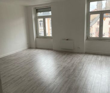 Location Appartement 1 pièce 52m² MULHOUSE 68100 - Photo 4