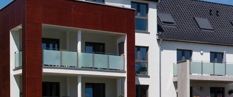 Exklusive und großzügige Dachgeschosswohnung mit moderner Ausstattung in Citylage - Photo 1