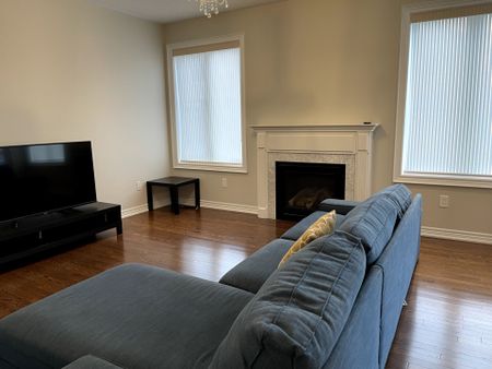 For Lease - 17 Kentland Street, Markham, Ontario - Photo 3