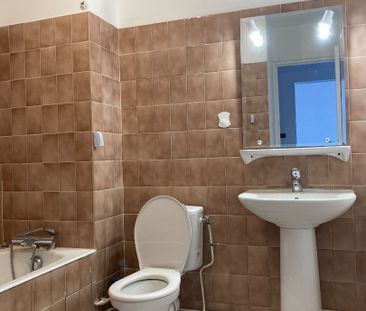 Location Appartement 2 pièces 49m² - Photo 2