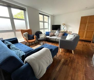 2 bedroom flat to rent - Photo 4