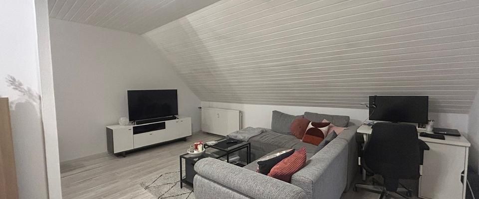 2 Zimmer Dachgeschosswohnung 56 m² in Kerpen - Horrem - Foto 1