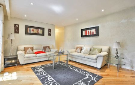 For Lease - 2100 Waycross Crescent, Mississauga, Ontario - Photo 5