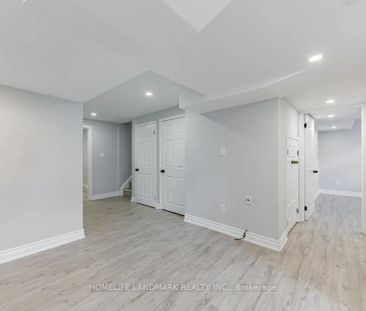 Detached Home For Lease | N9265857 - Photo 5