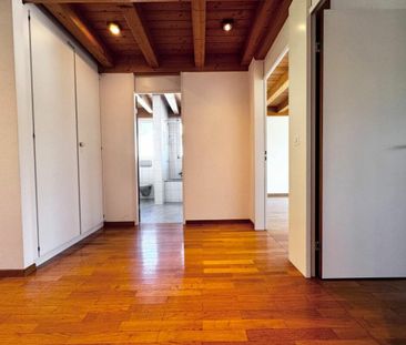 Wohnen mit Weitblick - Maisonette-Traumwohnung mit Galerie & 2 Balk... - Photo 3