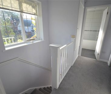 3 bedroom link detached house to rent - Photo 2