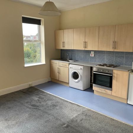 Room in a Shared House, Berkeley Road, BS7 - Photo 3